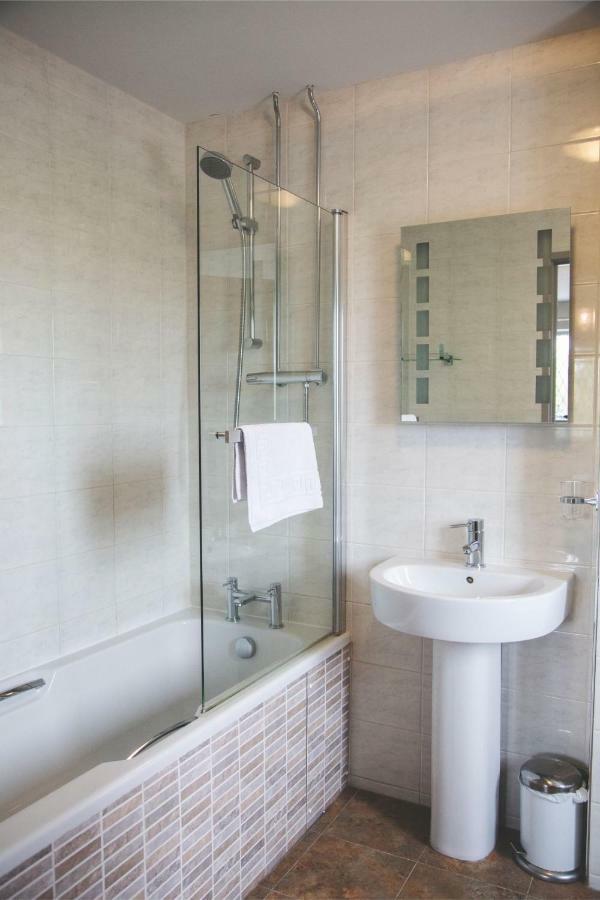 The Throckmorton Hotel Alcester ภายนอก รูปภาพ