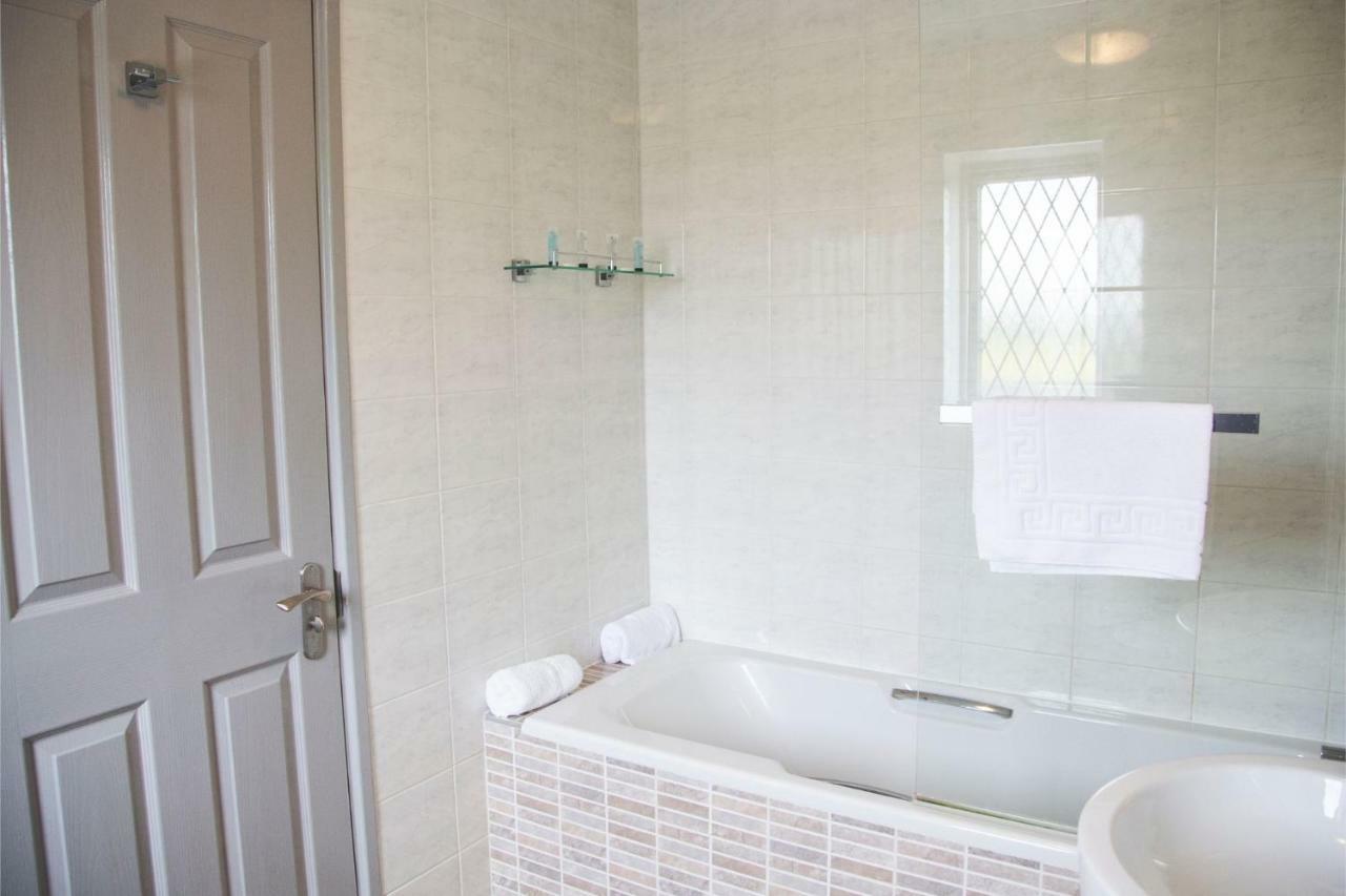 The Throckmorton Hotel Alcester ภายนอก รูปภาพ