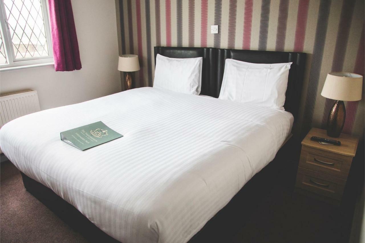 The Throckmorton Hotel Alcester ภายนอก รูปภาพ
